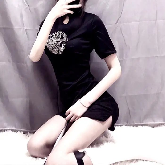 沦落风尘一妇人